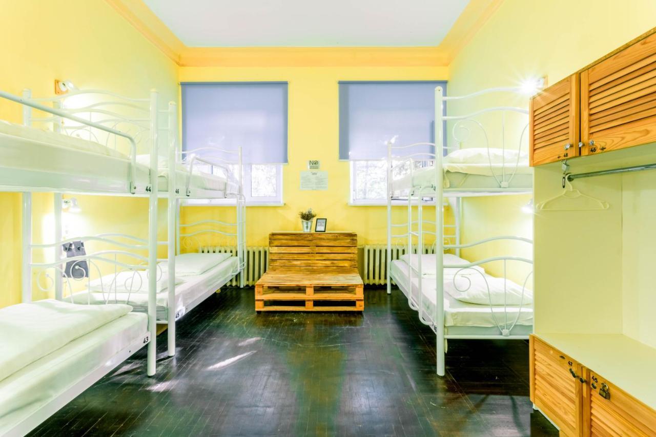 Garis Factory Hostel Kiev Bagian luar foto