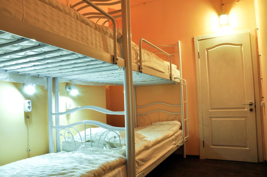 Garis Factory Hostel Kiev Ruang foto